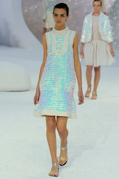 Look 39